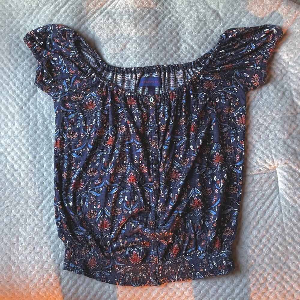 Aeropostale top